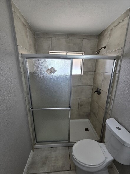 Building Photo - 5628 Birchmont Dr