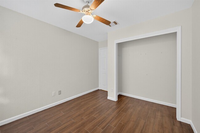 Building Photo - 22151 Birch Valley Dr
