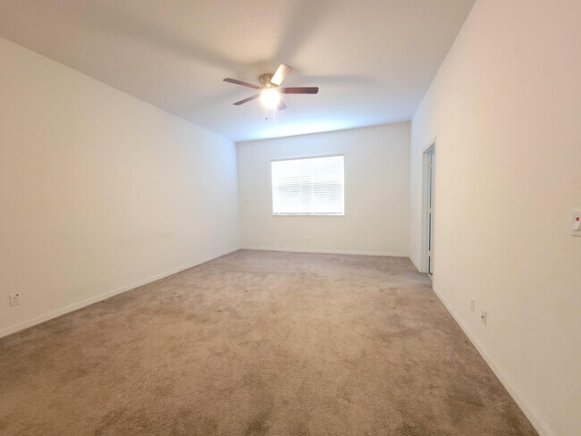 Building Photo - 183 Rudder Cay Way