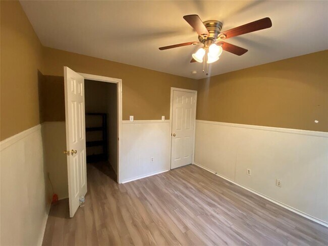 Building Photo - 38 Musgrove Pl
