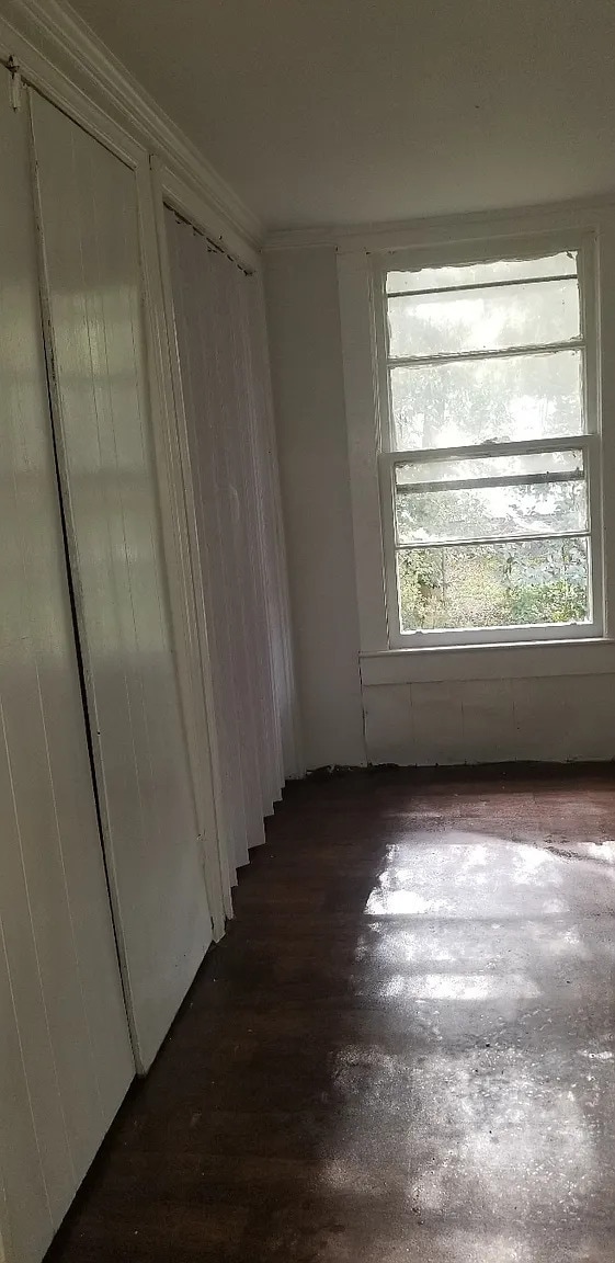 Building Photo - 2 Bedroom 1 Bathroom