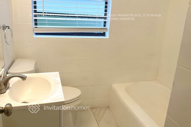 Building Photo - 6226 Dahlia Dr