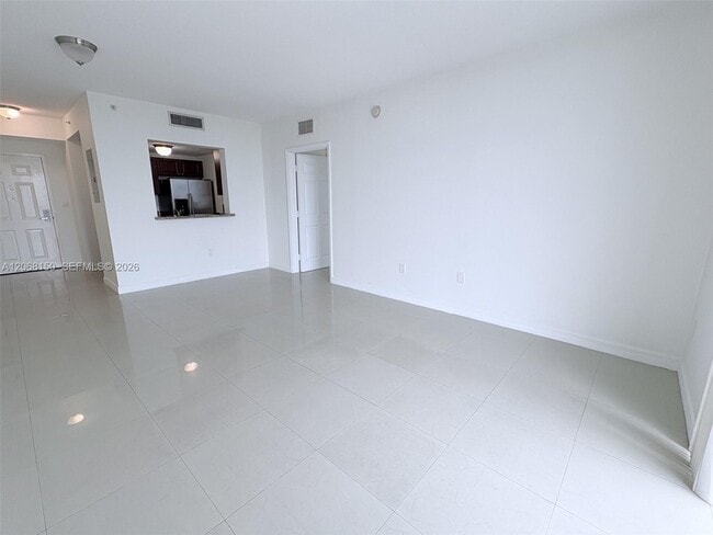 Building Photo - 2600 SW 27th Ave