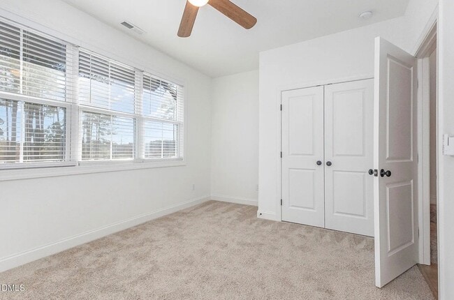 Building Photo - 4801 Gossamer Ln