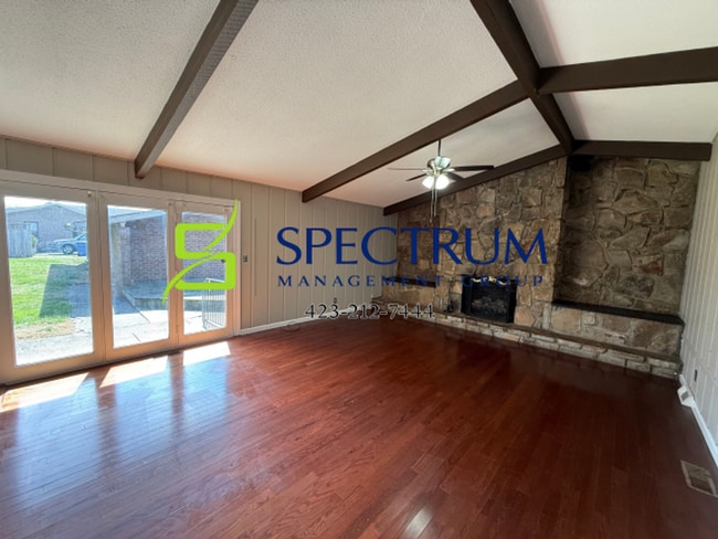 Building Photo - 828 Andy St