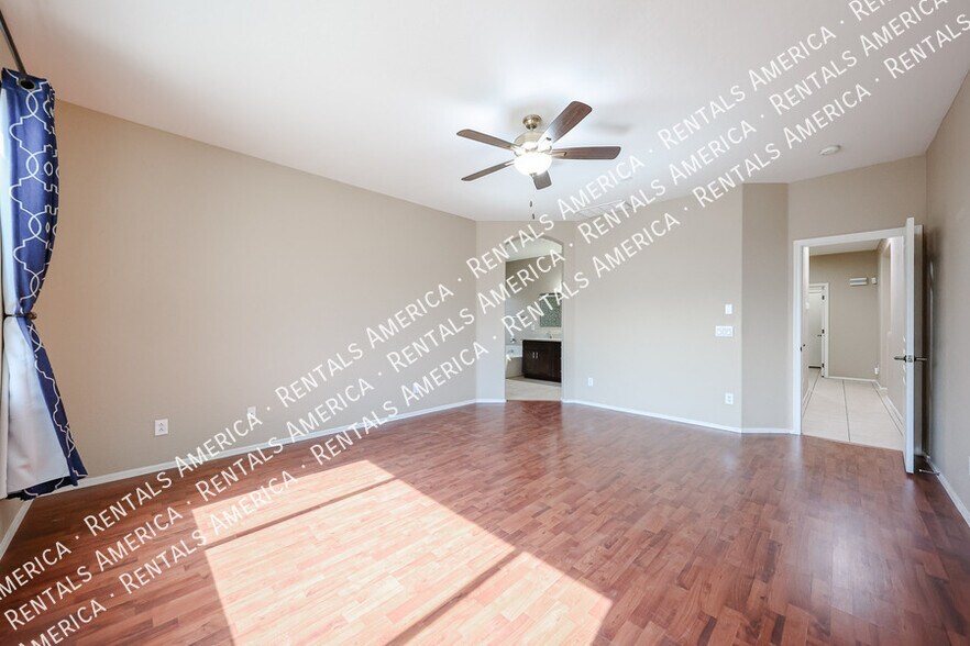 Building Photo - 7414 N 88th Ln
