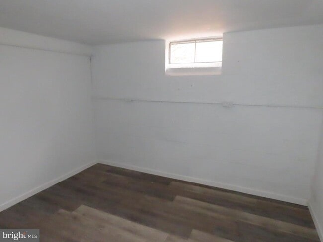 Building Photo - 563 Principio Rd