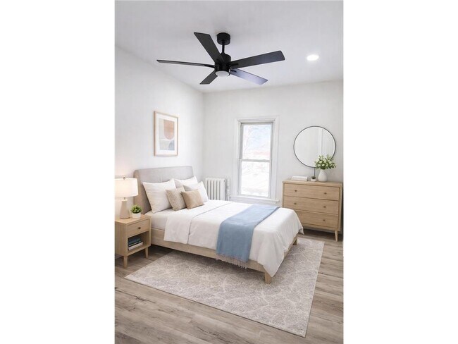 Building Photo - 1106 Becker Ave SW