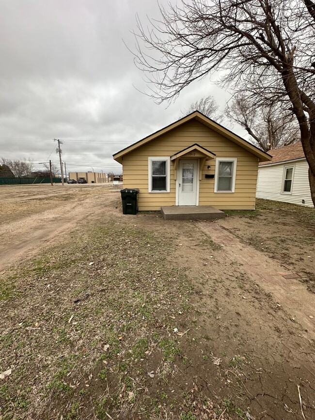 Primary Photo - 1 Bedroom, 1 Bathroom House