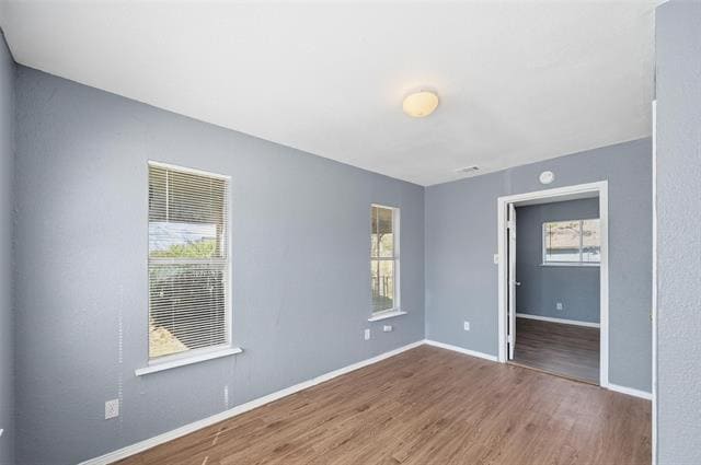 Building Photo - 113 Gordon Dr