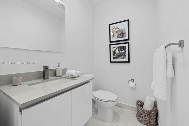 Building Photo - 101 Diplomat Pkwy