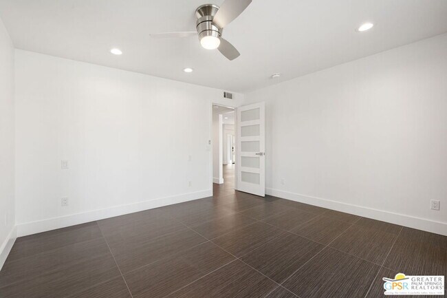 Building Photo - 73552 Feather Trail