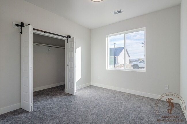 Building Photo - 2466 Revere Rd