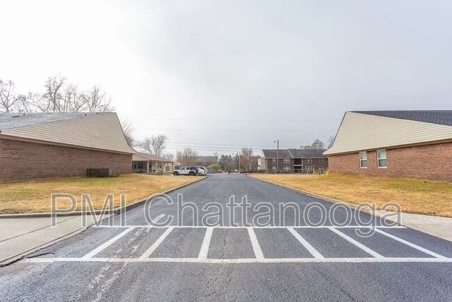 Building Photo - 500 Cumberland Ave