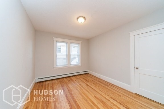 Building Photo - NOW AVAILABLE- 27 Ingleside Ave, Worcester...