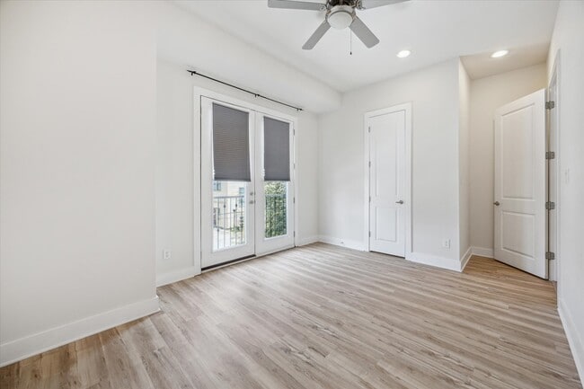 Building Photo - 4409 Schuler St