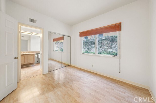 Building Photo - 4351 Park Verdi