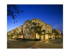 Building Photo - 2131 SE 10th Ave