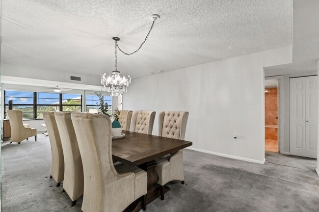 Building Photo - 3507 Village Blvd