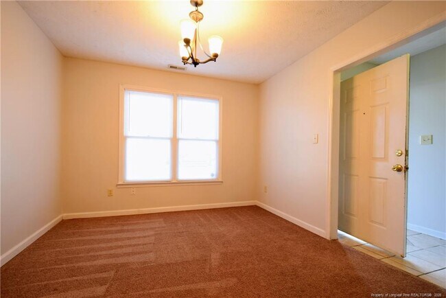 Building Photo - 6475 Applewhite Rd