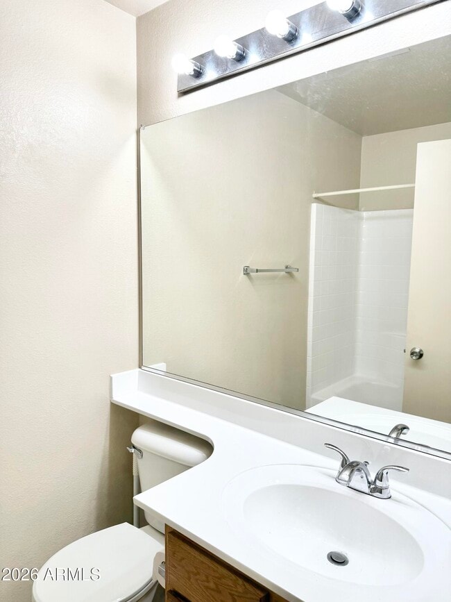 Building Photo - 16128 W Sherman St