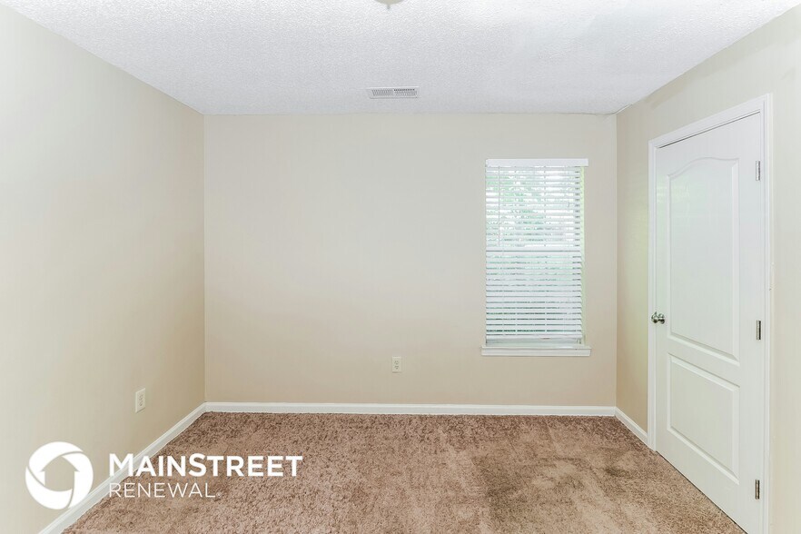 Building Photo - 9763 Riggan Dr