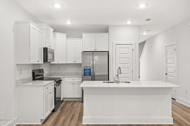 Building Photo - 188 Ellery Ln