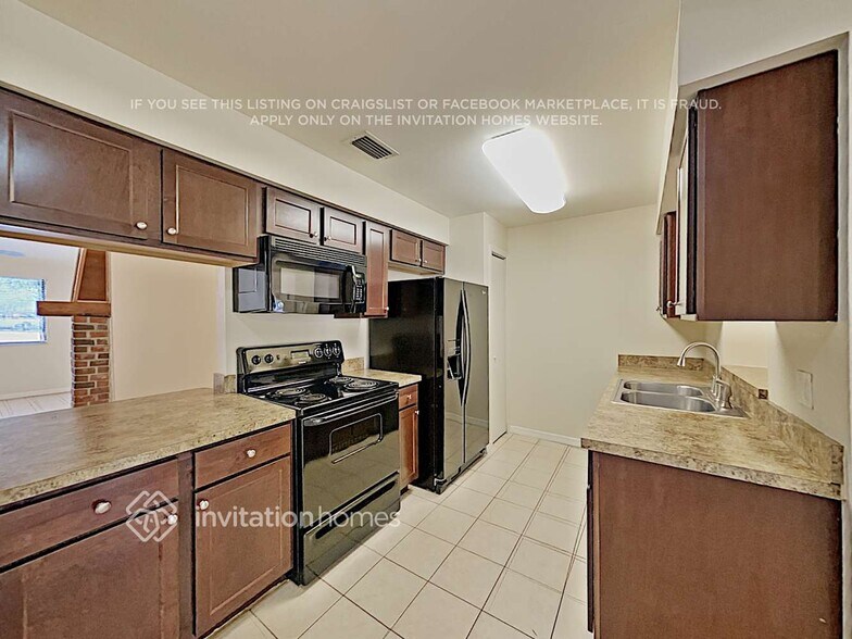 Building Photo - 104 Ramblewood Dr