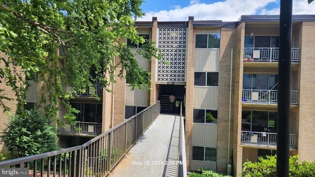 Building Photo - 5109 Crossfield Ct