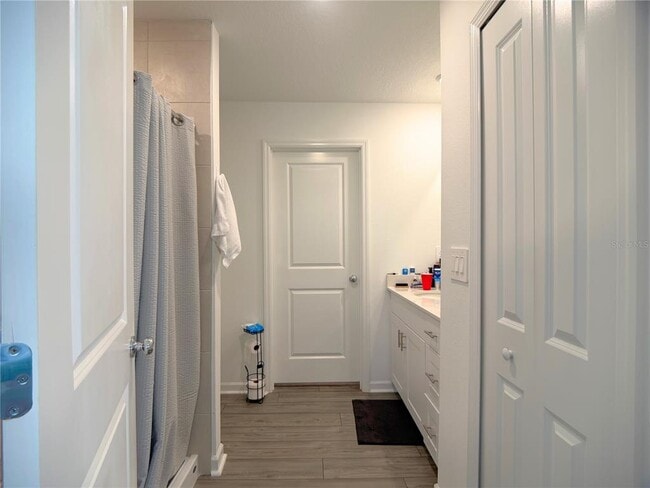 Building Photo - 3656 NE 30th Ter