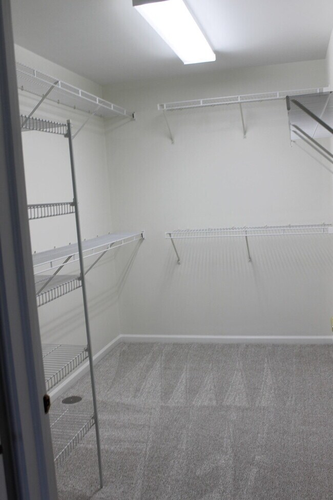 Building Photo - 13455 Nealy Rd