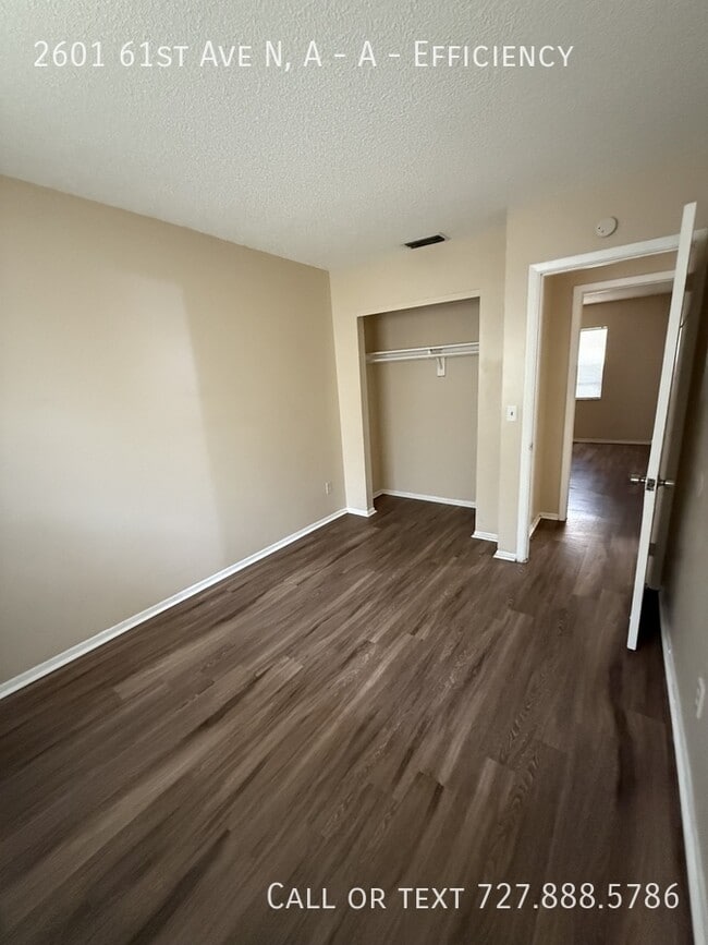 Building Photo - 2601 61st Ave S