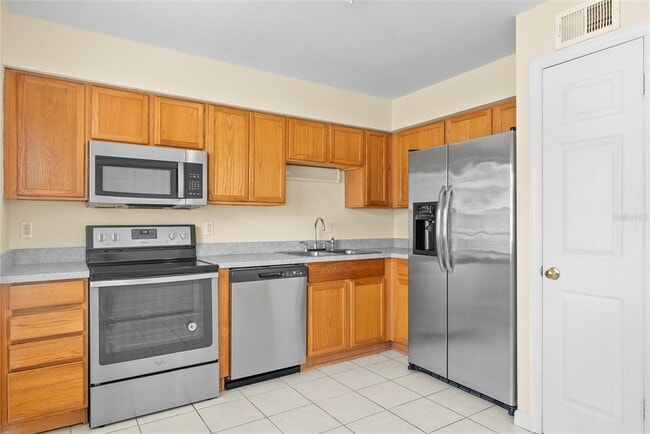 Building Photo - 37308 Embassy Pk Ln