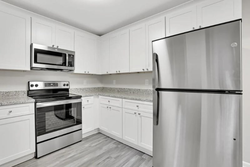 Building Photo - 2830 Altaview Dr SE