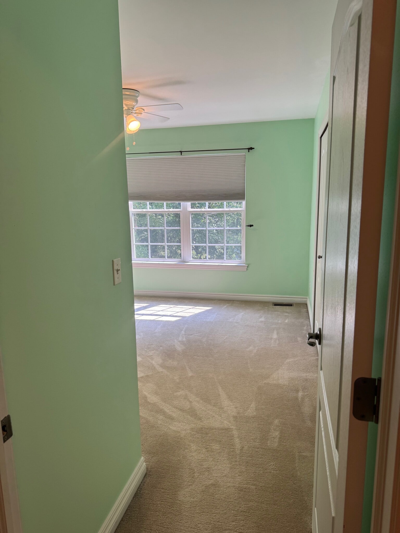 Second Bedroom - 52 Grandview Cir