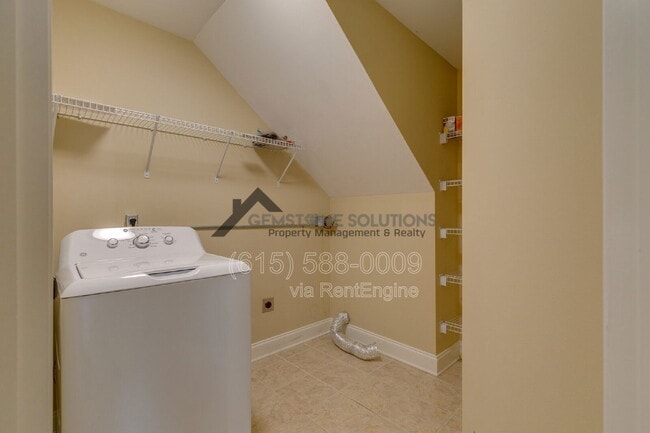 Building Photo - 3201 Aspen Grove Dr