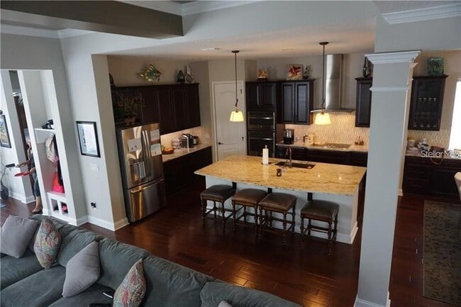 Building Photo - 8631 Laureate Blvd