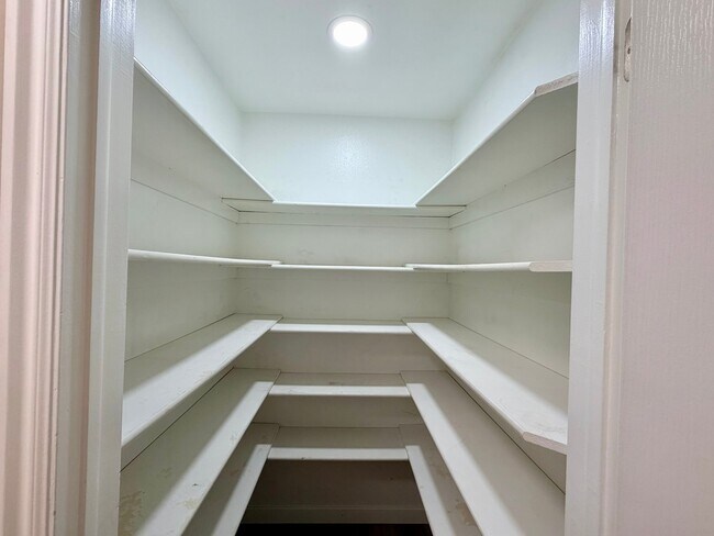 Building Photo - 7771 S 415 E