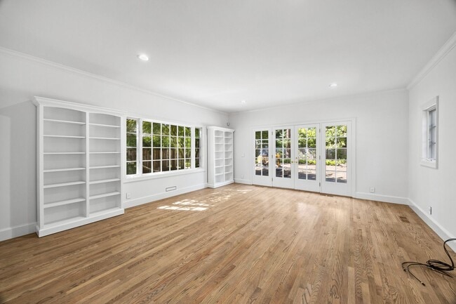 Building Photo - For Rent: Well-Appointed Atherton Home For...