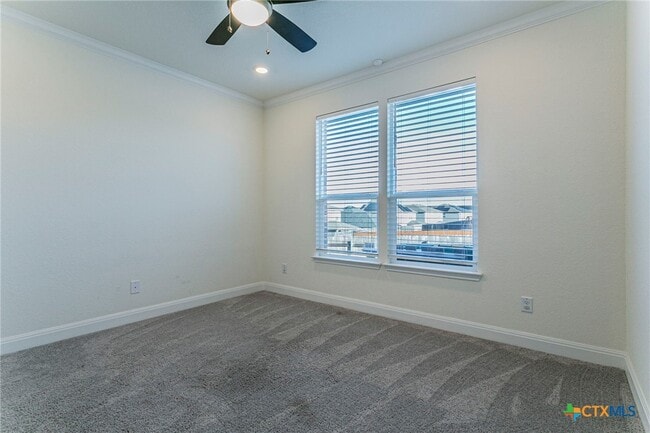 Building Photo - 1304 Long Crk Ln