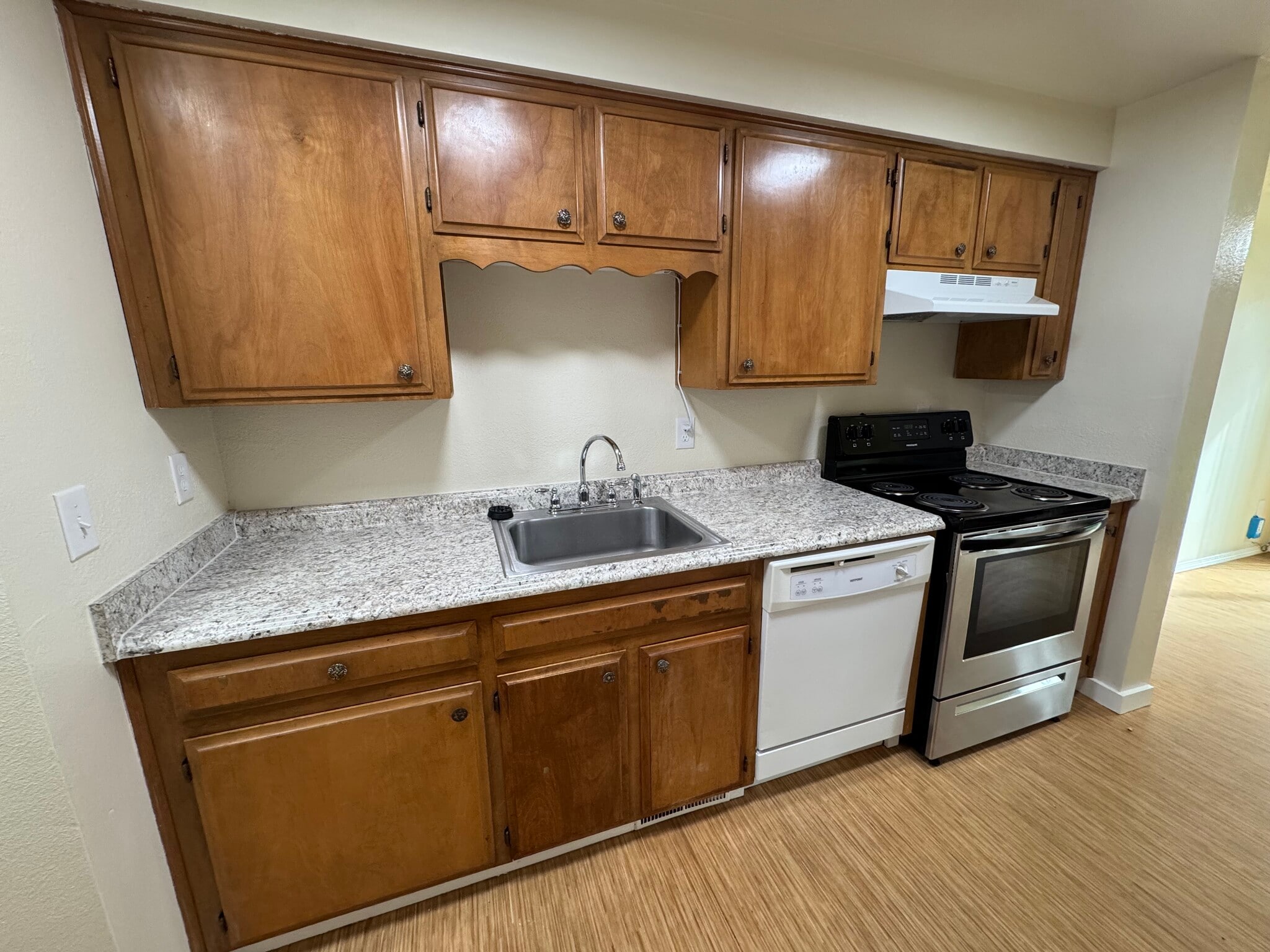 Building Photo - 1224 46th Pl SE