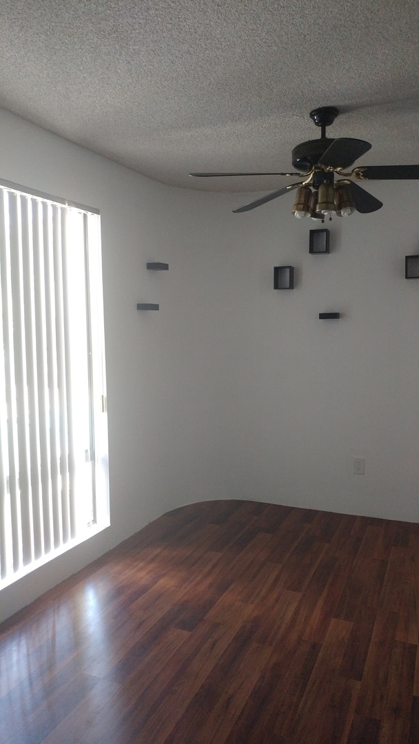 Building Photo - Gorgeous La Costa Condo!!