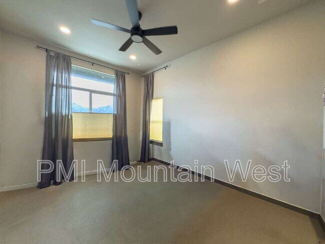 Building Photo - 7537 Russi Pl