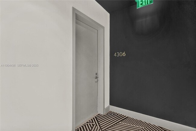 Building Photo - 45 SW 9th St