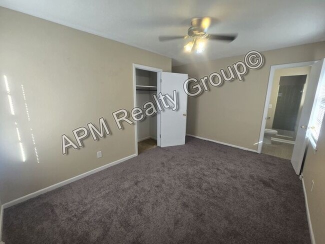 Building Photo - Four Bedroom 3 Bath Available NOW!!