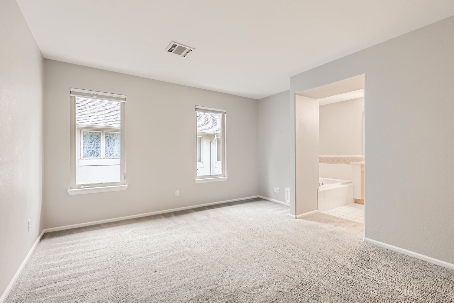 Building Photo - 454 S Lafayette St