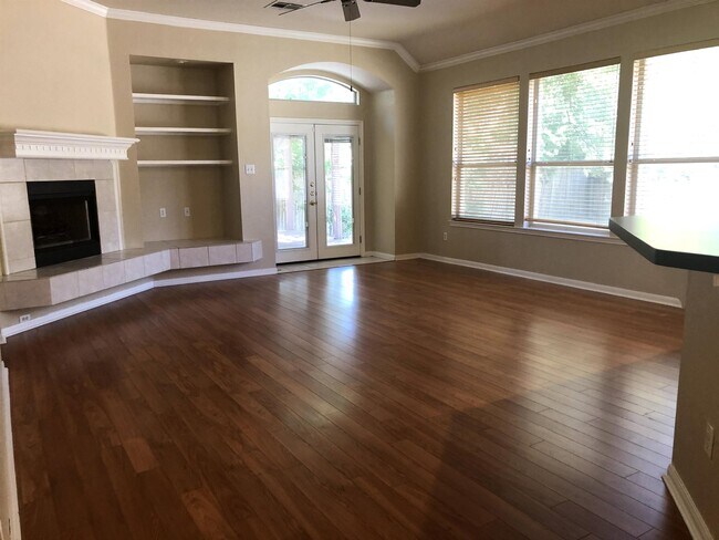 Building Photo - 13529 Anarosa Loop