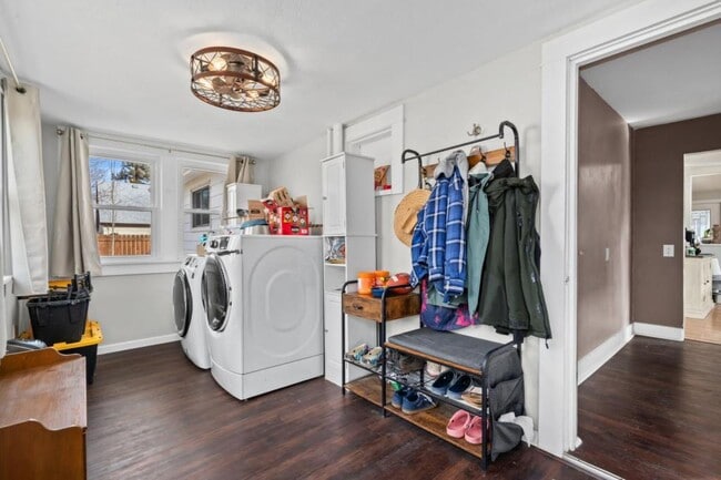 Building Photo - 315 Graefe Ave