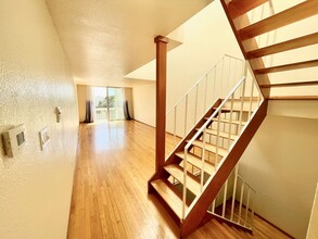 Building Photo - NOPA 3 Level 2br/2ba Townhouse Style Condo w/Garage, Laundry, Deck - PROGRESSIVE