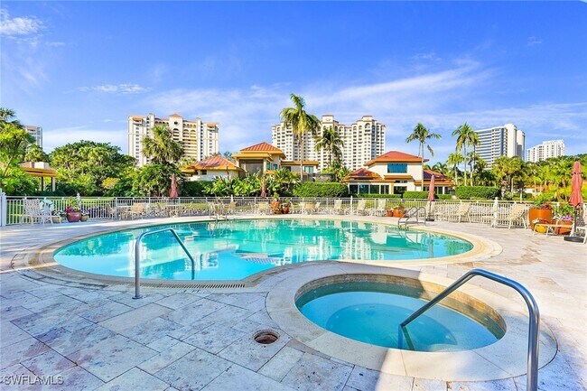 Building Photo - 6770 Pelican Bay Blvd